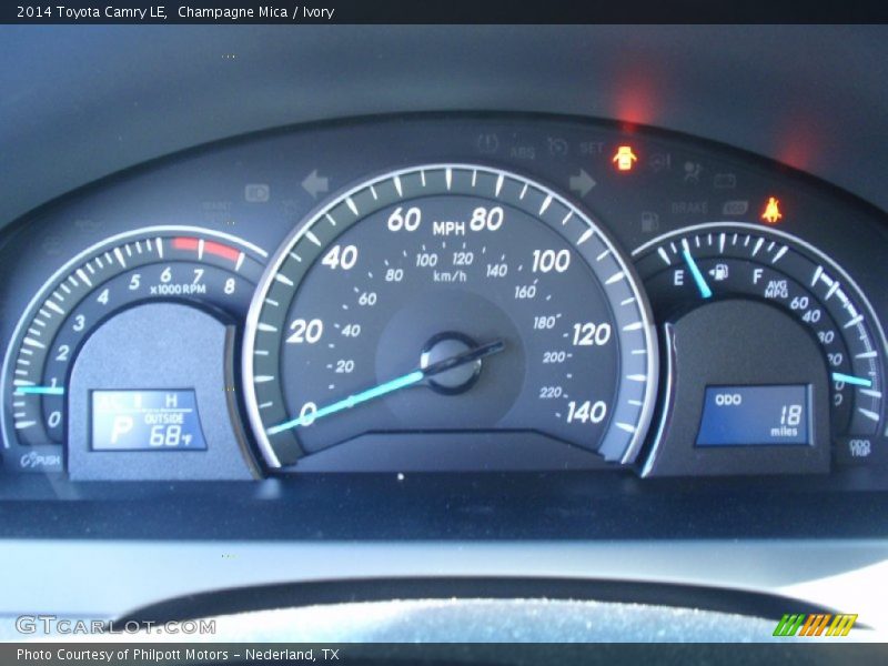 Champagne Mica / Ivory 2014 Toyota Camry LE