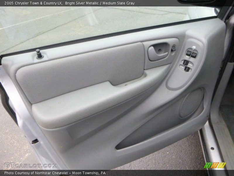 Bright Silver Metallic / Medium Slate Gray 2005 Chrysler Town & Country LX