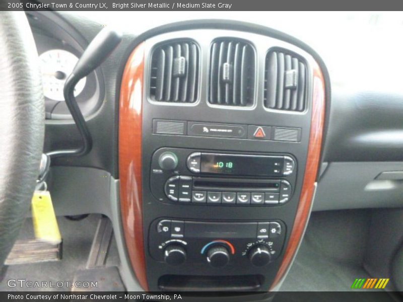 Bright Silver Metallic / Medium Slate Gray 2005 Chrysler Town & Country LX