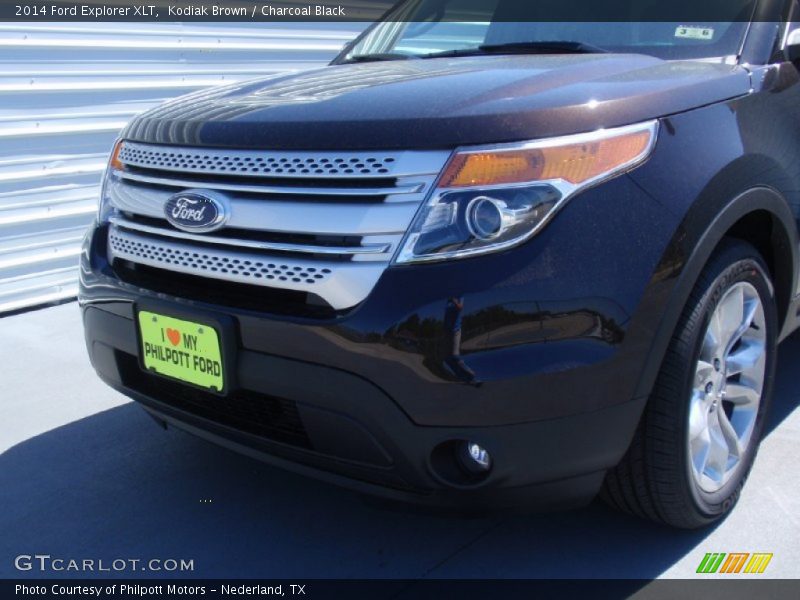 Kodiak Brown / Charcoal Black 2014 Ford Explorer XLT