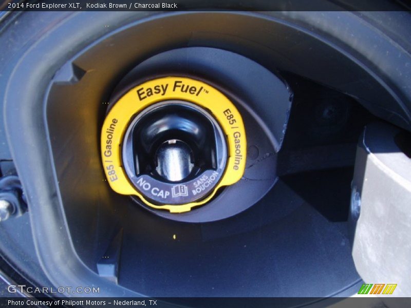 Kodiak Brown / Charcoal Black 2014 Ford Explorer XLT