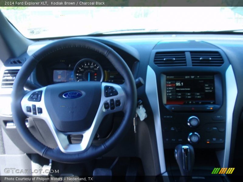 Kodiak Brown / Charcoal Black 2014 Ford Explorer XLT