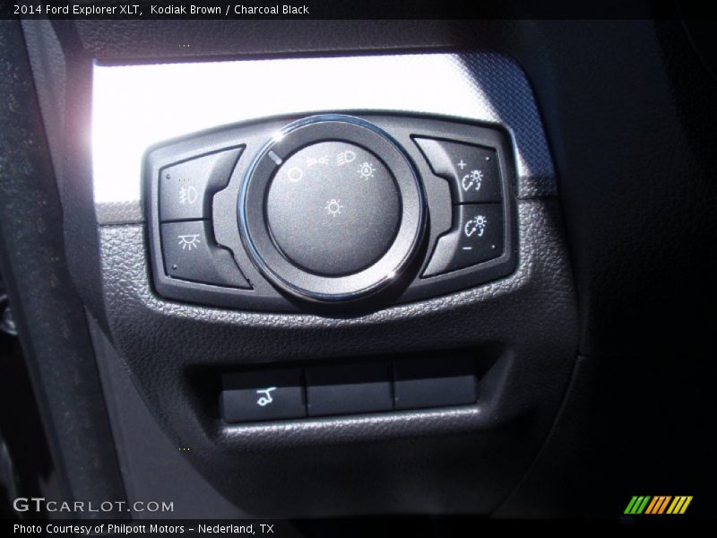 Kodiak Brown / Charcoal Black 2014 Ford Explorer XLT
