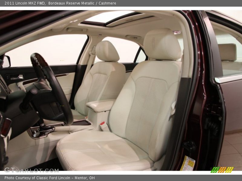 Bordeaux Reserve Metallic / Cashmere 2011 Lincoln MKZ FWD