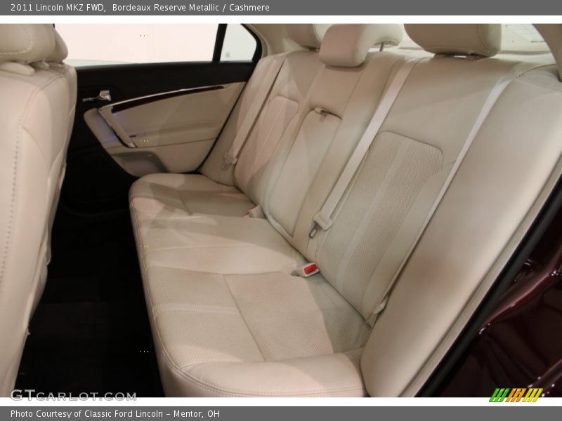 Bordeaux Reserve Metallic / Cashmere 2011 Lincoln MKZ FWD