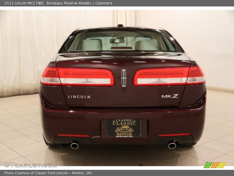 Bordeaux Reserve Metallic / Cashmere 2011 Lincoln MKZ FWD