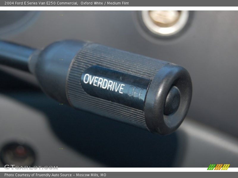 Oxford White / Medium Flint 2004 Ford E Series Van E250 Commercial
