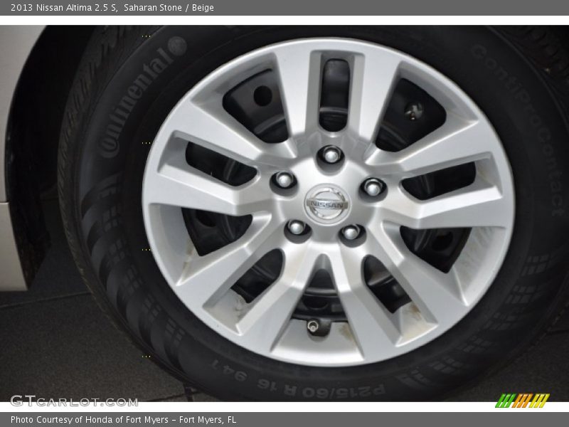 Saharan Stone / Beige 2013 Nissan Altima 2.5 S