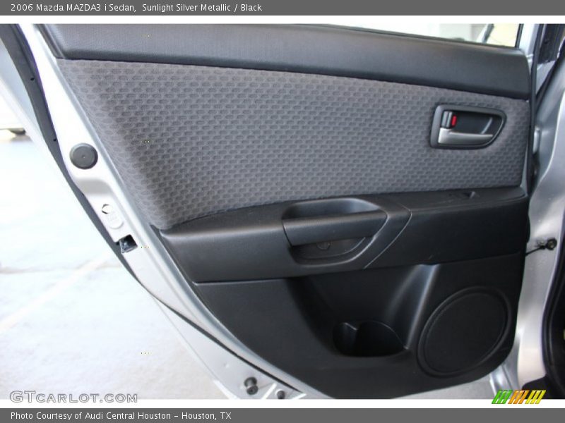Sunlight Silver Metallic / Black 2006 Mazda MAZDA3 i Sedan
