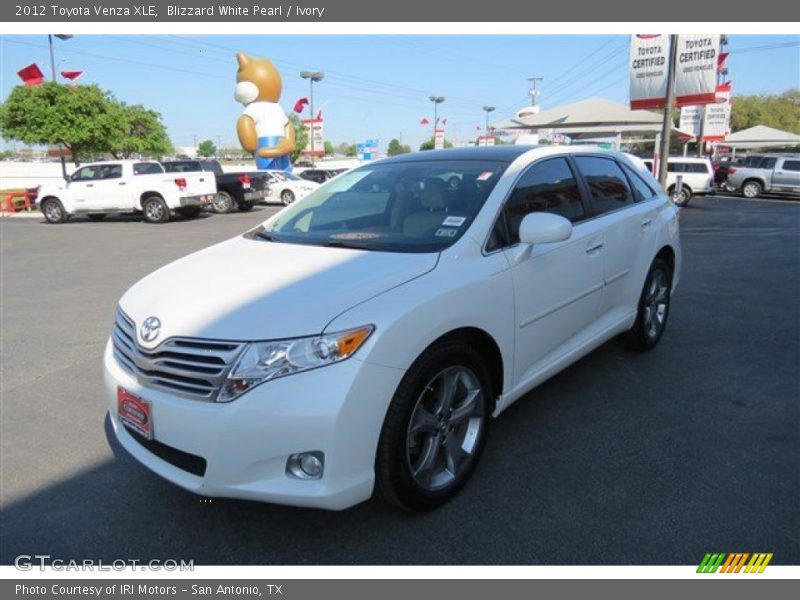 Blizzard White Pearl / Ivory 2012 Toyota Venza XLE
