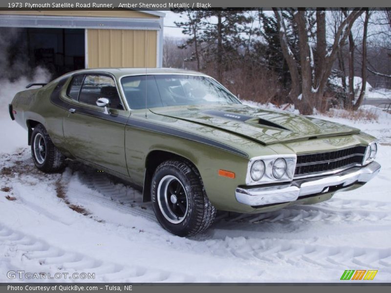 Amber Sherwood Metallic / Black 1973 Plymouth Satellite Road Runner