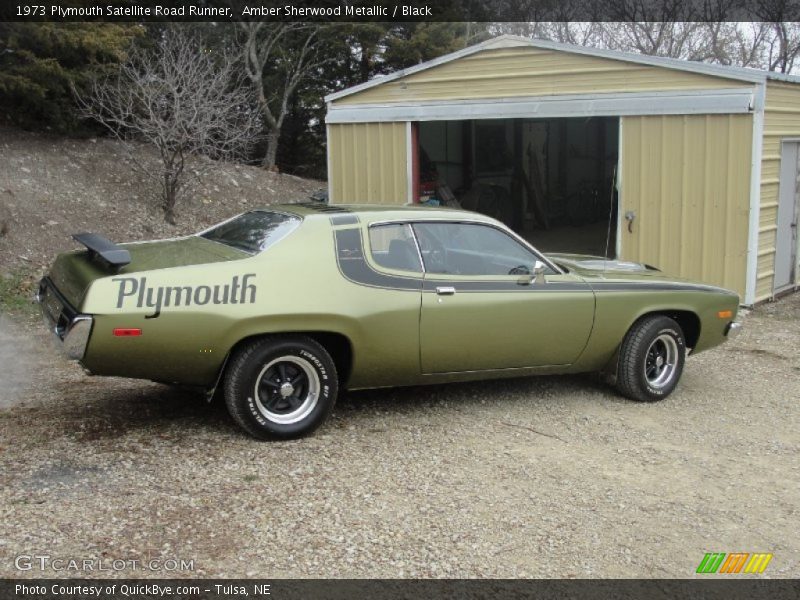 Amber Sherwood Metallic / Black 1973 Plymouth Satellite Road Runner