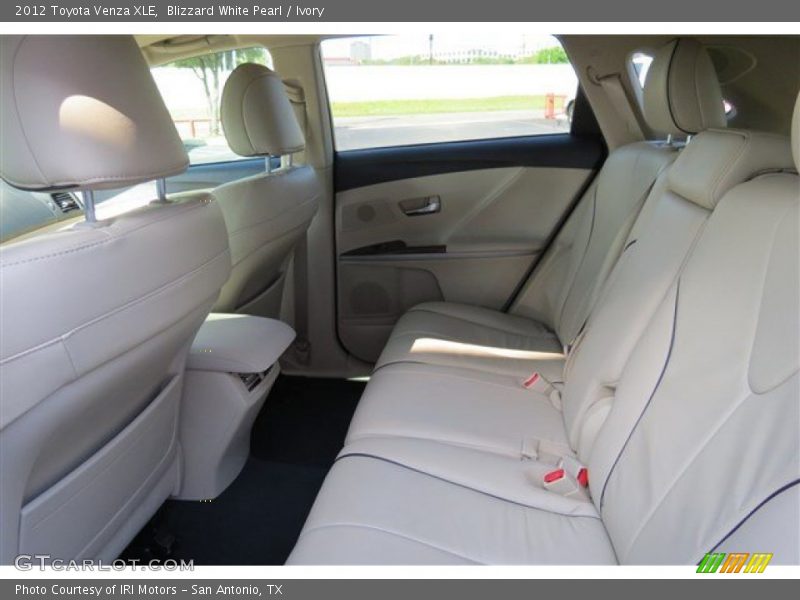Blizzard White Pearl / Ivory 2012 Toyota Venza XLE