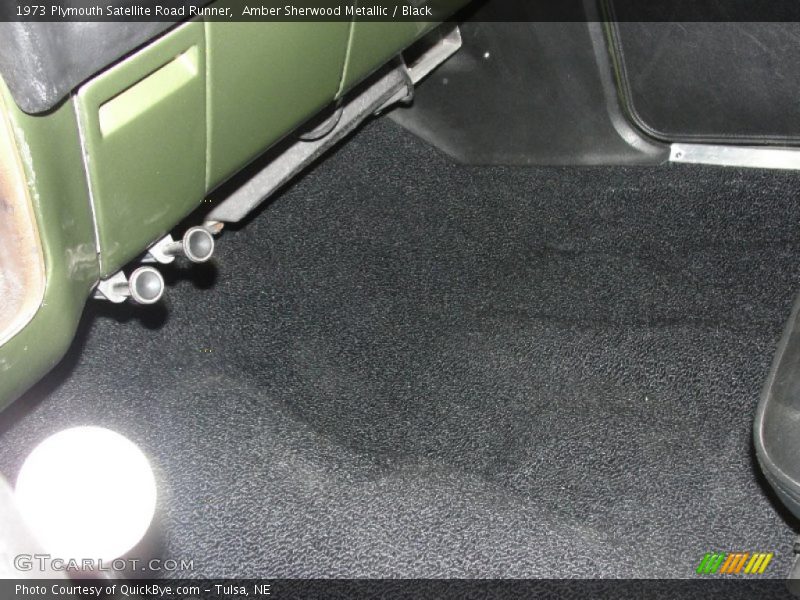 Amber Sherwood Metallic / Black 1973 Plymouth Satellite Road Runner