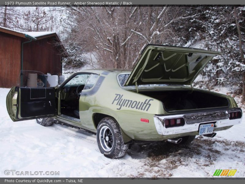 Amber Sherwood Metallic / Black 1973 Plymouth Satellite Road Runner