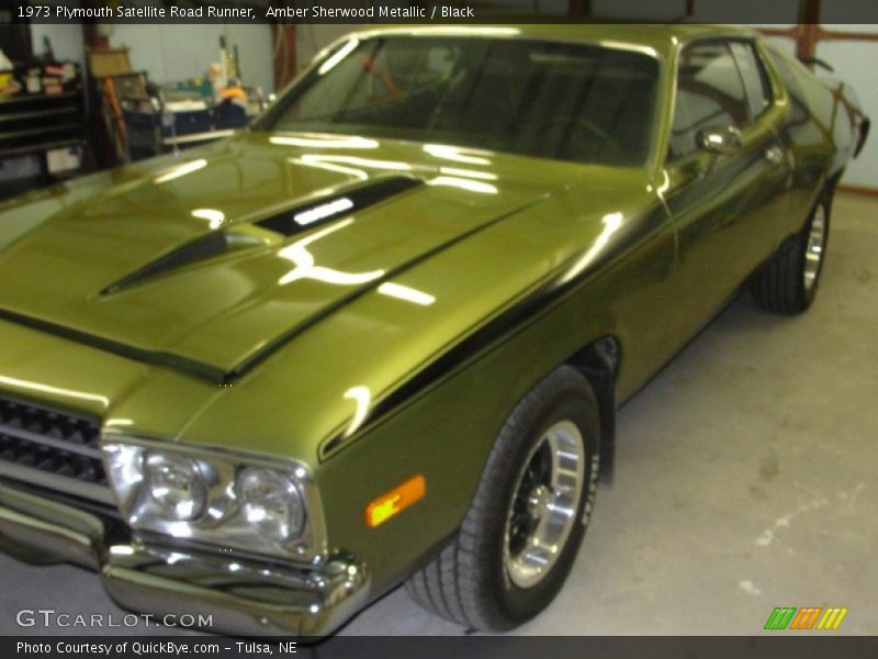 Amber Sherwood Metallic / Black 1973 Plymouth Satellite Road Runner