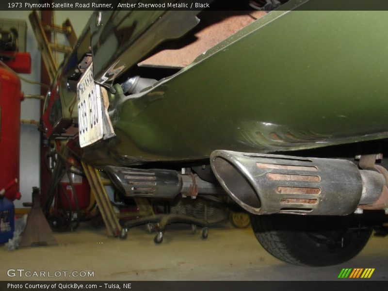 Amber Sherwood Metallic / Black 1973 Plymouth Satellite Road Runner