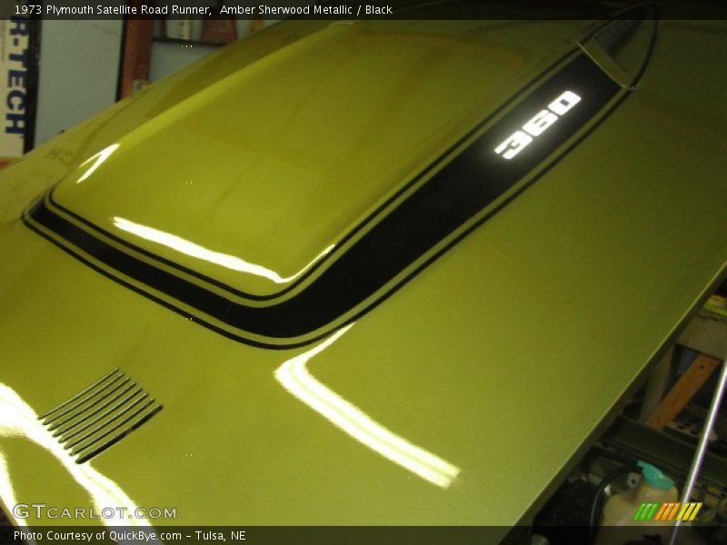 Amber Sherwood Metallic / Black 1973 Plymouth Satellite Road Runner