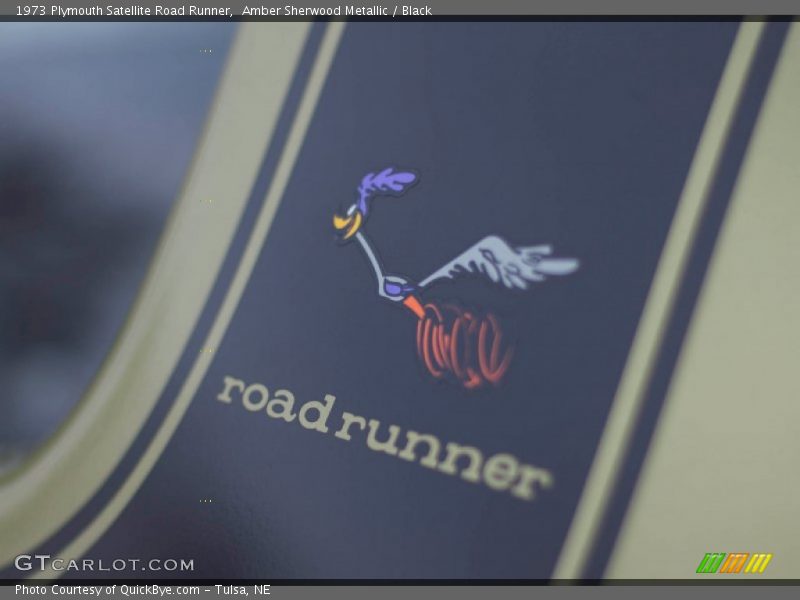 Amber Sherwood Metallic / Black 1973 Plymouth Satellite Road Runner