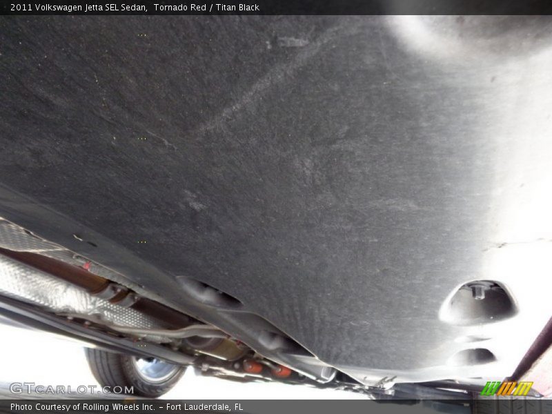Tornado Red / Titan Black 2011 Volkswagen Jetta SEL Sedan