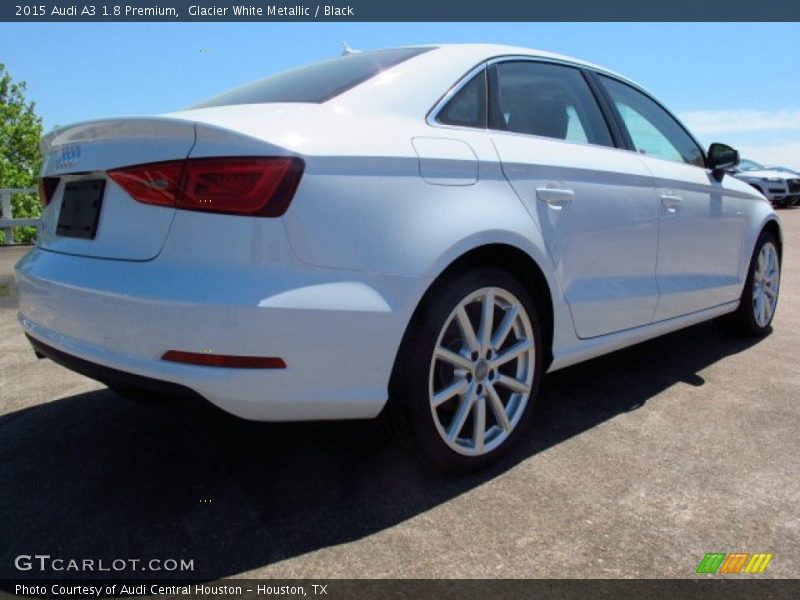 Glacier White Metallic / Black 2015 Audi A3 1.8 Premium
