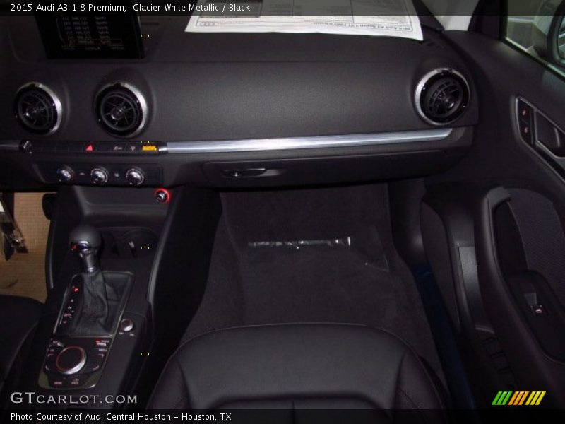 Glacier White Metallic / Black 2015 Audi A3 1.8 Premium