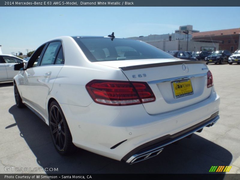 Diamond White Metallic / Black 2014 Mercedes-Benz E 63 AMG S-Model