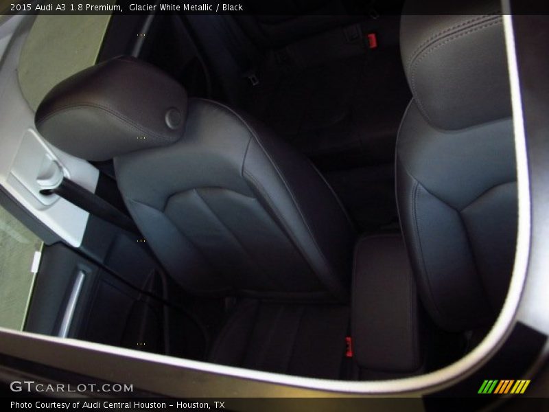 Glacier White Metallic / Black 2015 Audi A3 1.8 Premium