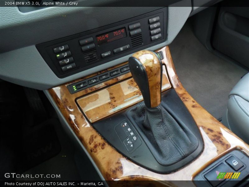 Alpine White / Grey 2004 BMW X5 3.0i