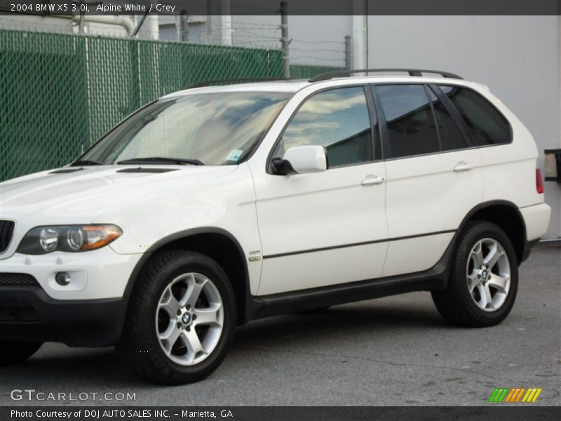 Alpine White / Grey 2004 BMW X5 3.0i