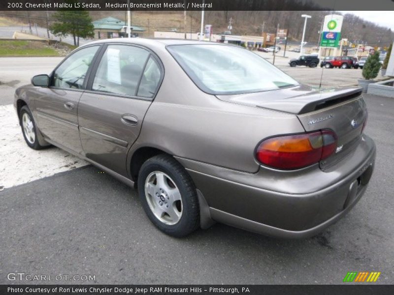 Medium Bronzemist Metallic / Neutral 2002 Chevrolet Malibu LS Sedan