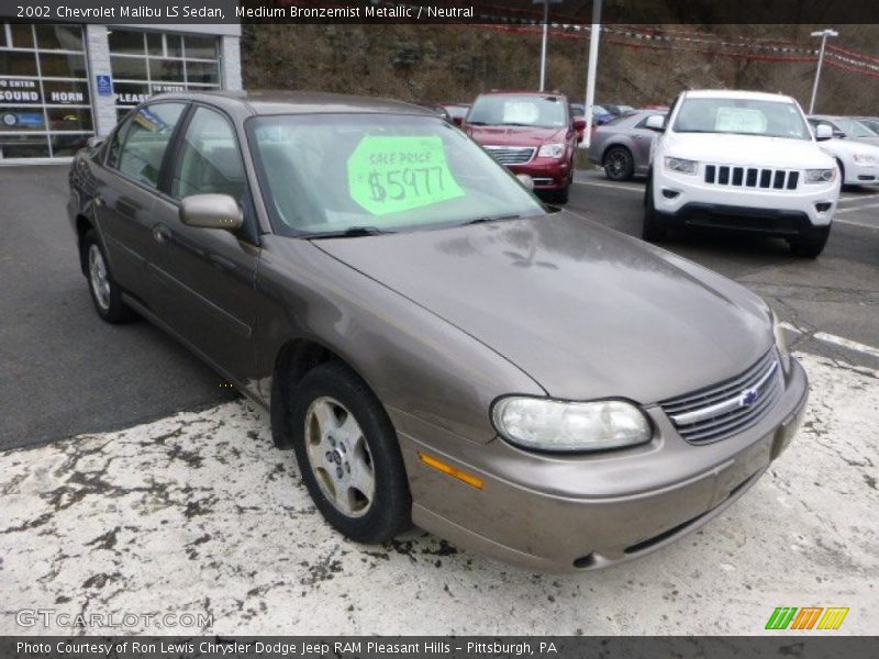 Front 3/4 View of 2002 Malibu LS Sedan