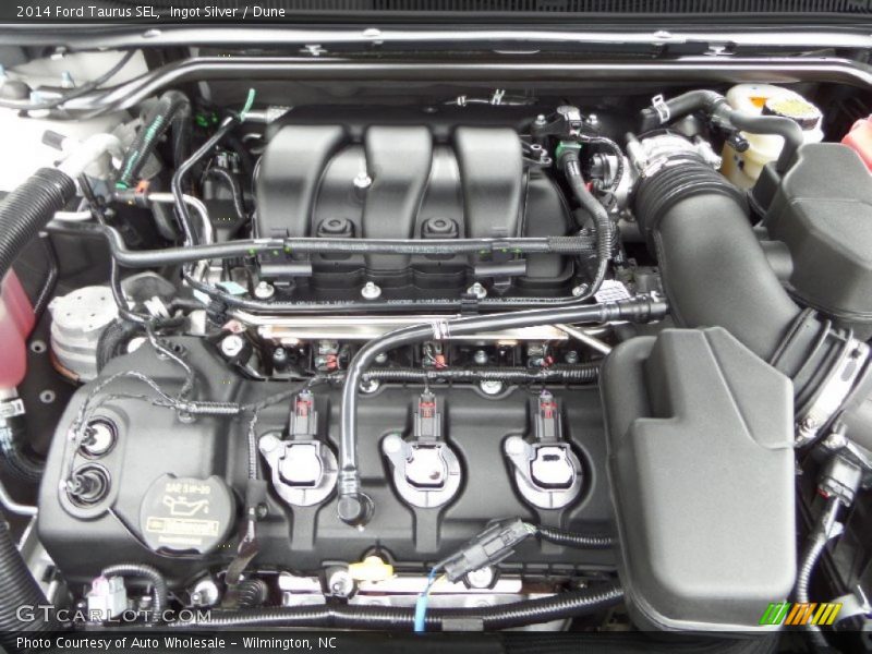 Ingot Silver / Dune 2014 Ford Taurus SEL