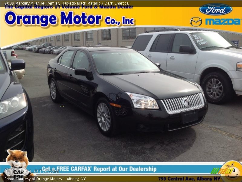 Tuxedo Black Metallic / Dark Charcoal 2009 Mercury Milan I4 Premier