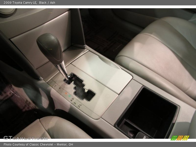 Black / Ash 2009 Toyota Camry LE
