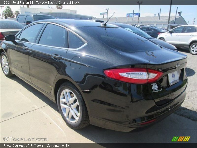 Tuxedo Black / Charcoal Black 2014 Ford Fusion SE