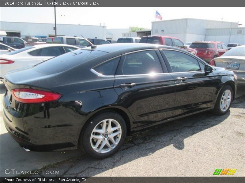 Tuxedo Black / Charcoal Black 2014 Ford Fusion SE