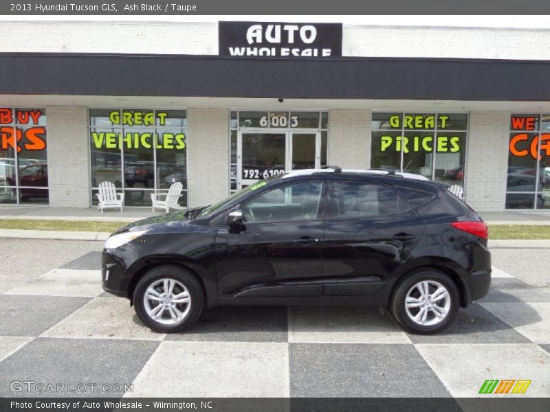 Ash Black / Taupe 2013 Hyundai Tucson GLS