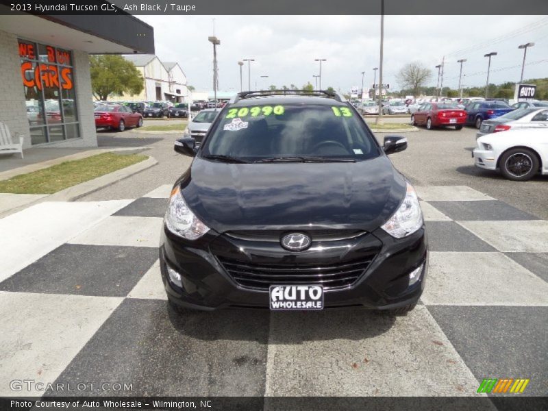 Ash Black / Taupe 2013 Hyundai Tucson GLS