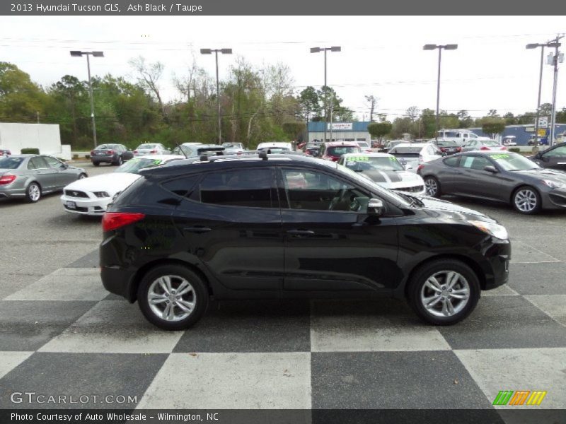 Ash Black / Taupe 2013 Hyundai Tucson GLS