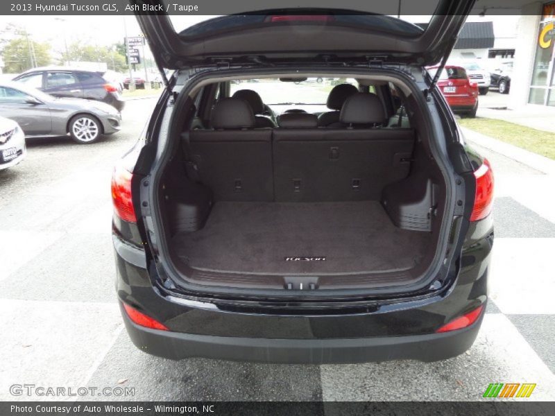 Ash Black / Taupe 2013 Hyundai Tucson GLS