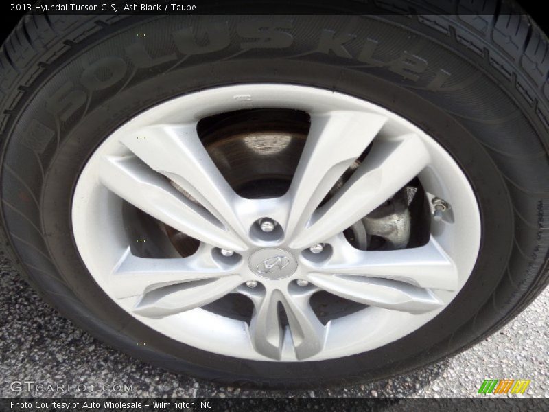 Ash Black / Taupe 2013 Hyundai Tucson GLS