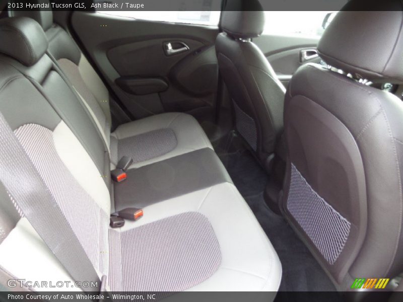 Ash Black / Taupe 2013 Hyundai Tucson GLS