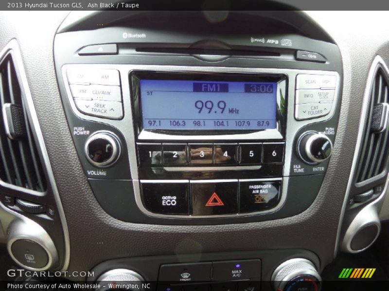 Ash Black / Taupe 2013 Hyundai Tucson GLS
