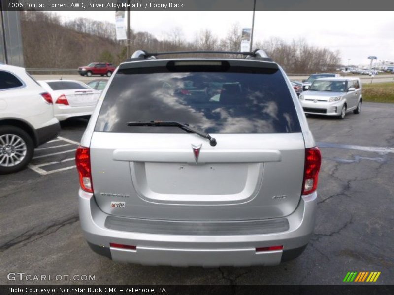 Silver Alloy Metallic / Ebony Black 2006 Pontiac Torrent AWD