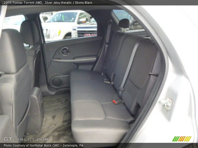 Silver Alloy Metallic / Ebony Black 2006 Pontiac Torrent AWD