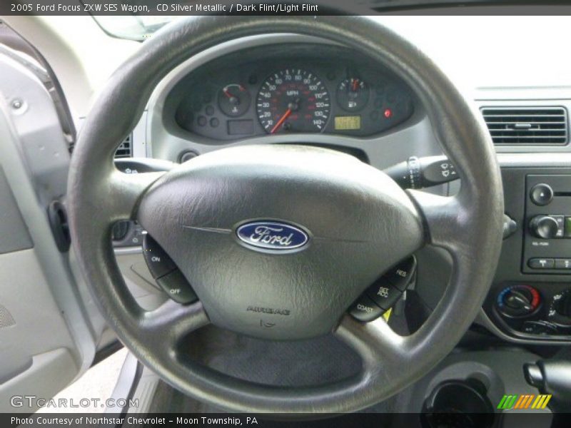 CD Silver Metallic / Dark Flint/Light Flint 2005 Ford Focus ZXW SES Wagon
