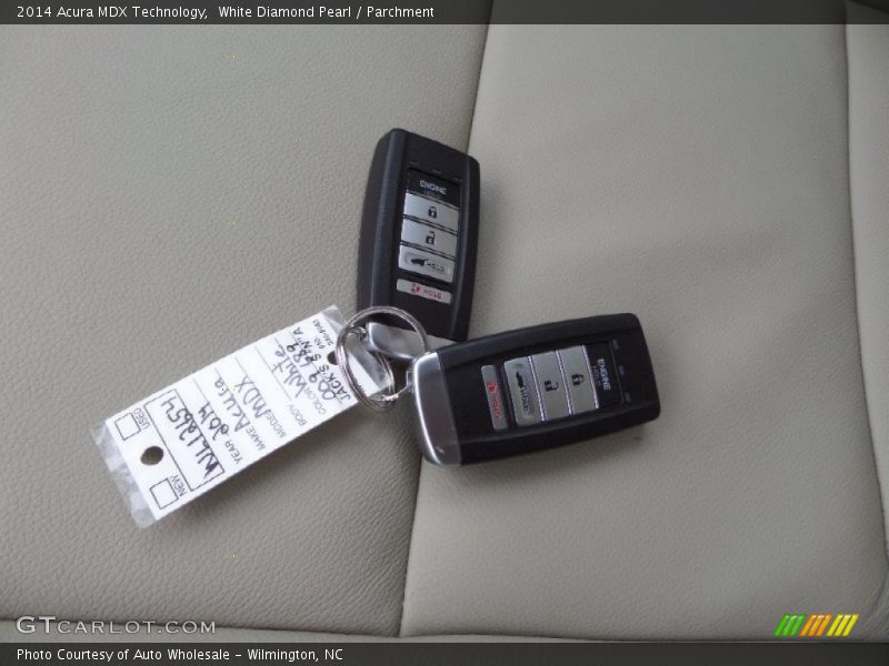 White Diamond Pearl / Parchment 2014 Acura MDX Technology