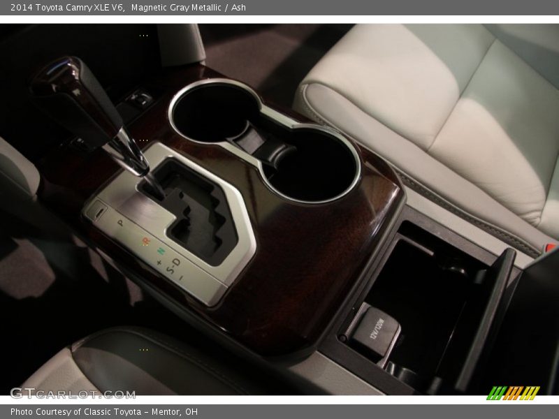 Magnetic Gray Metallic / Ash 2014 Toyota Camry XLE V6