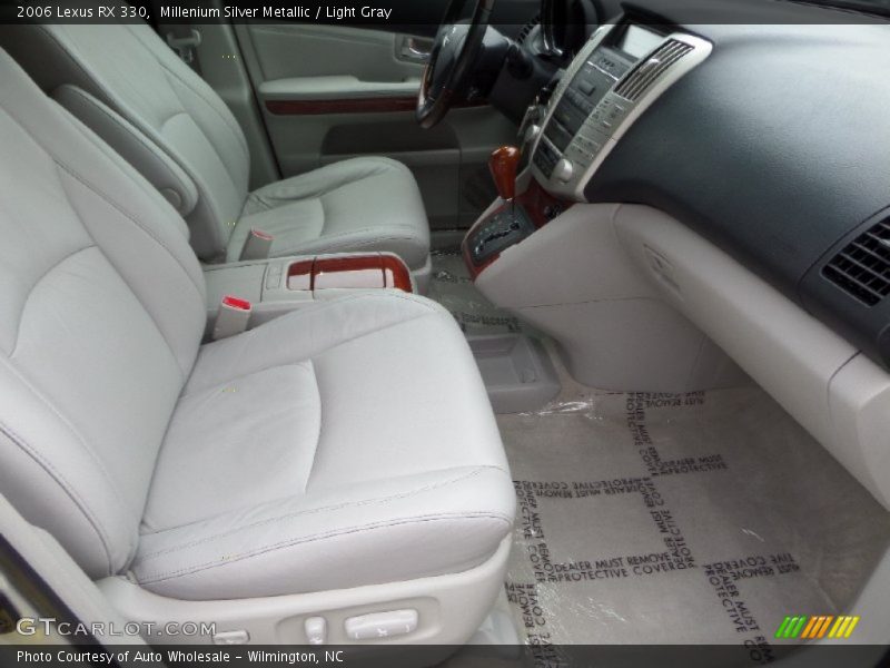 Millenium Silver Metallic / Light Gray 2006 Lexus RX 330